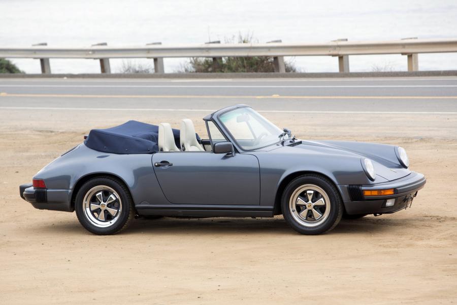  Porsche 911 Carrera 3.2 Cabriolet 1984 года  (US) (фото 7 из 25)